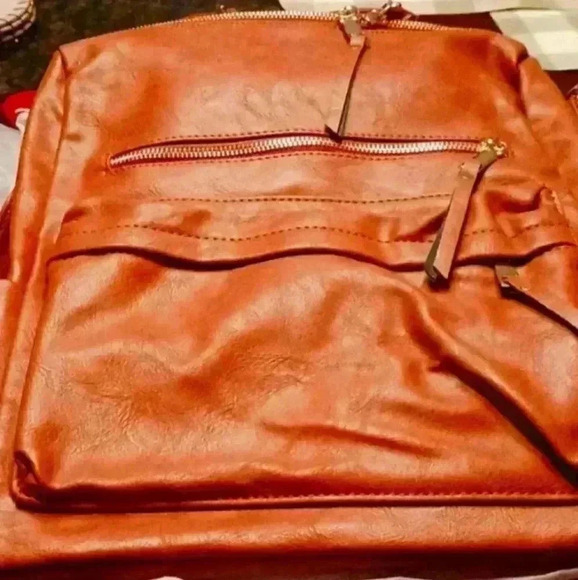 Backpack/ shoulder bag - Picture 2 of 5